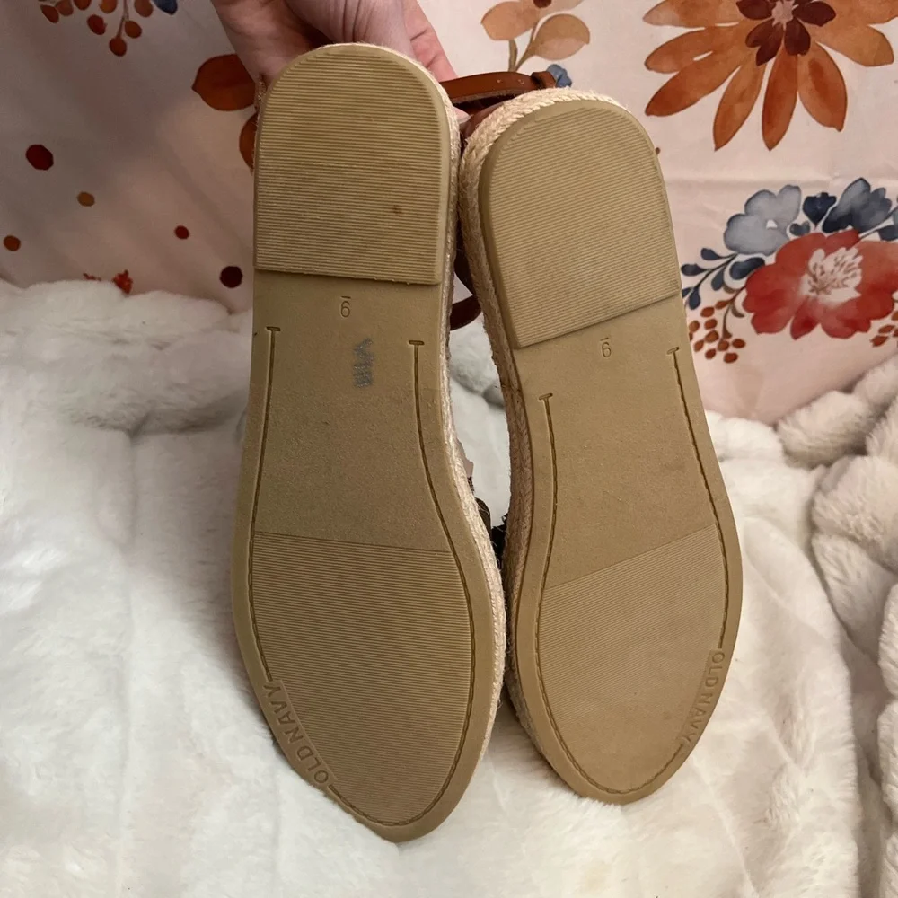 Old Navy 9 Faux Leather Suede Modern Boho Casual Goblincore Espadrille Flats